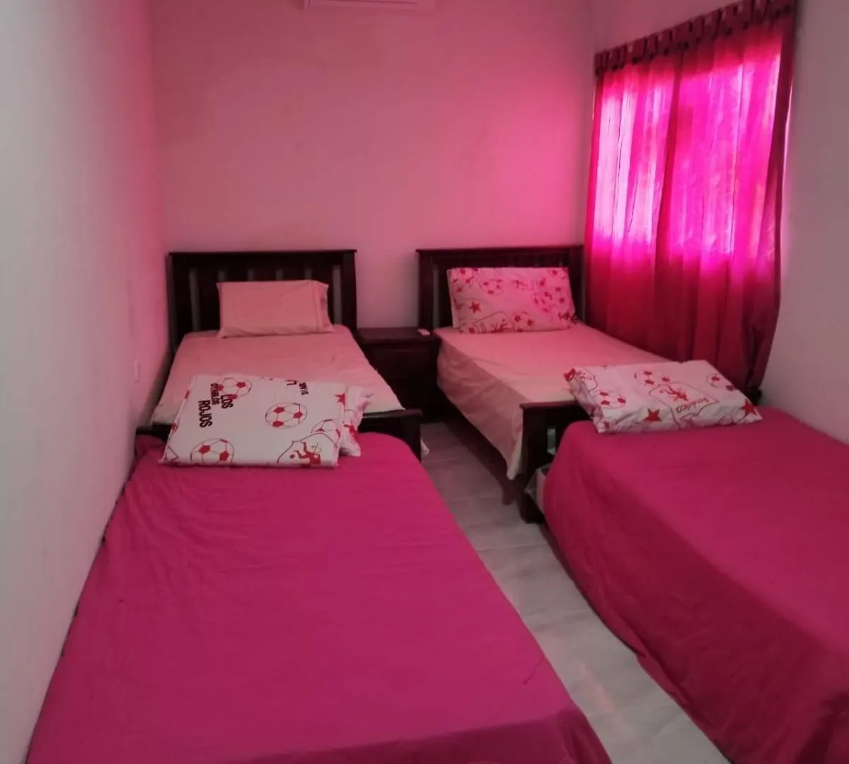 Villa Dilia Hostal Santa Marta  Pensión